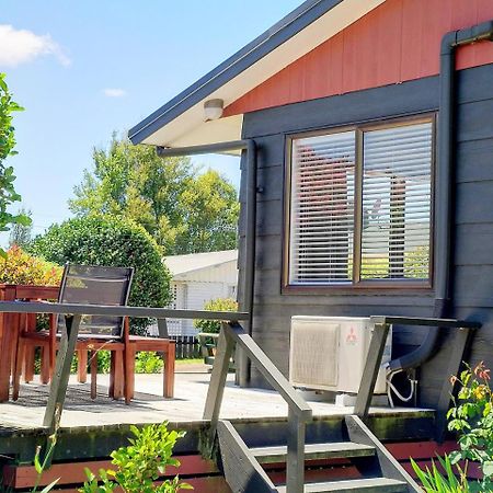 Bram'S Bach Villa Taupo Eksteriør bilde