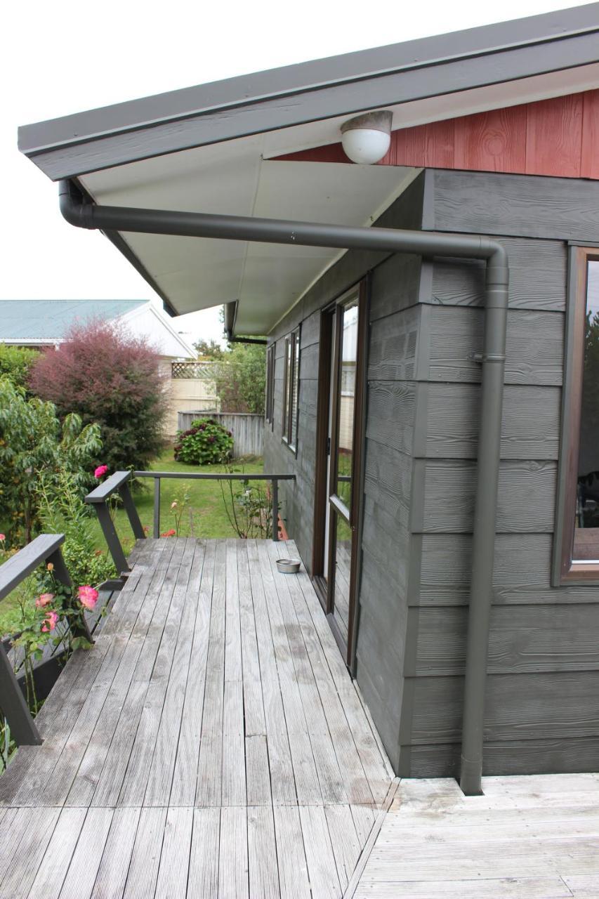 Bram'S Bach Villa Taupo Eksteriør bilde